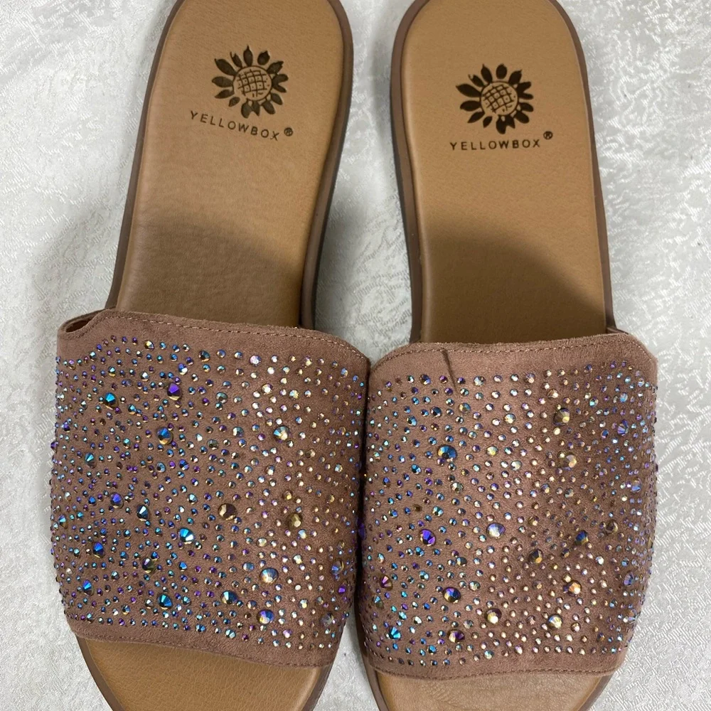 Women’s 8.5 Sandals Mauve Pink Rhinestones YELLOWBOX Slip On Casual Comfy Shoes - Picture 4 of 12
